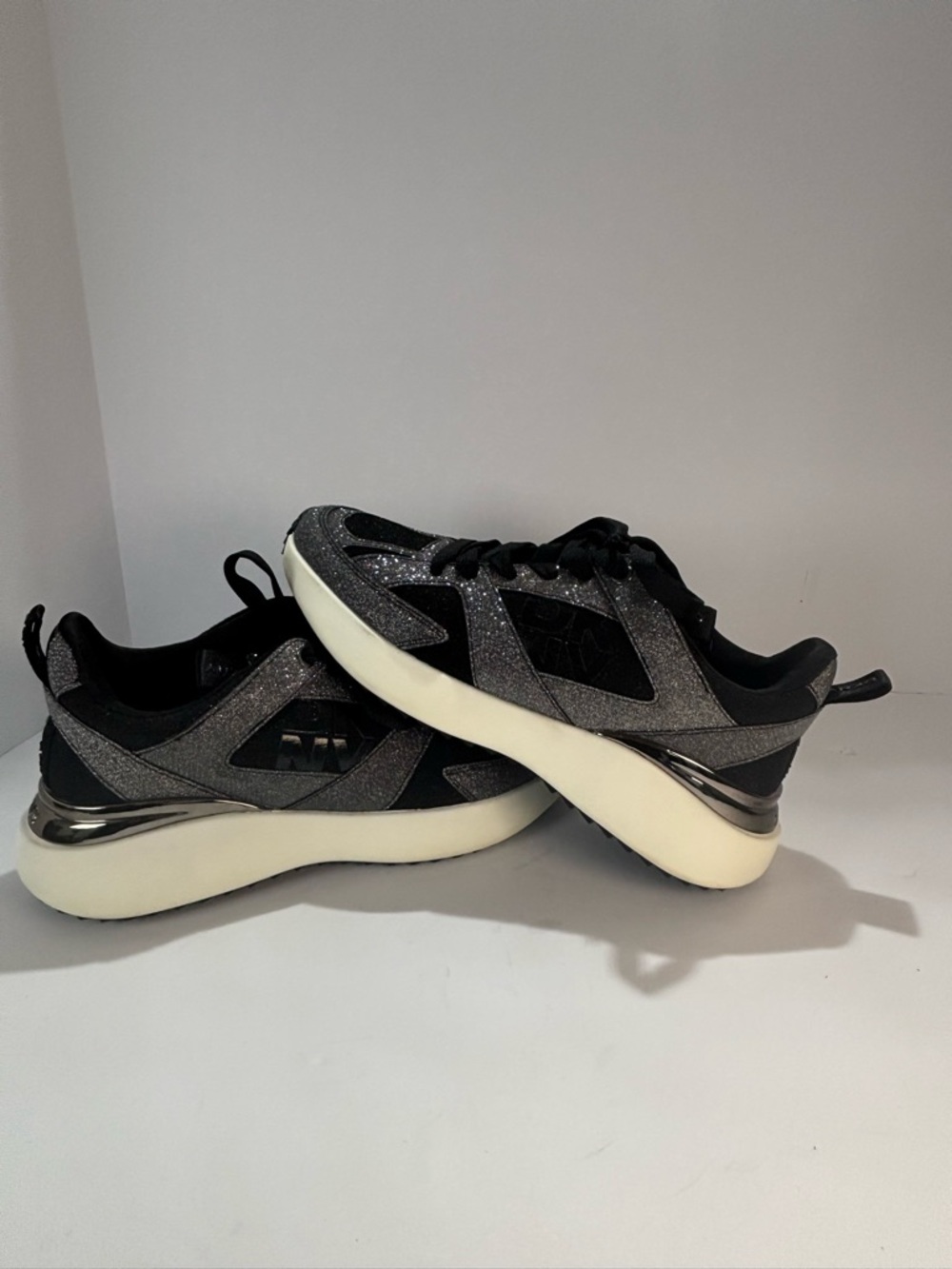 DKNY Black Glitter Platform Athletic Sneakers women 9.5